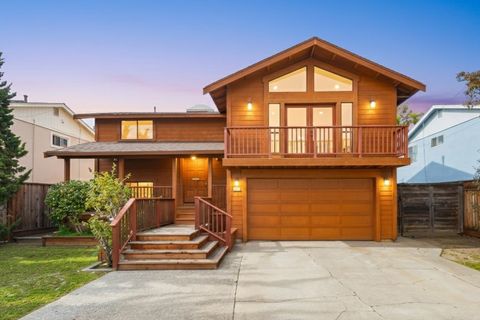 Photo of 4369 4369 Amador Rd Rd, Fremont, CA 94538 (MLS # 41123553)