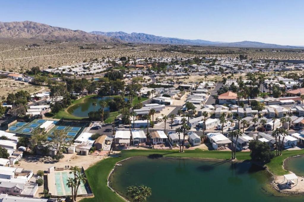 Not Applicable-1 - Manufactured In Park