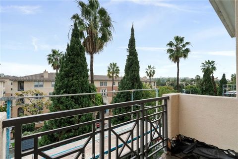 Tiny photo for 13075 Pacific #409, Playa Vista, CA 90094 (MLS # SB26004513)
