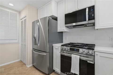 Tiny photo for 13075 Pacific #409, Playa Vista, CA 90094 (MLS # SB26004513)