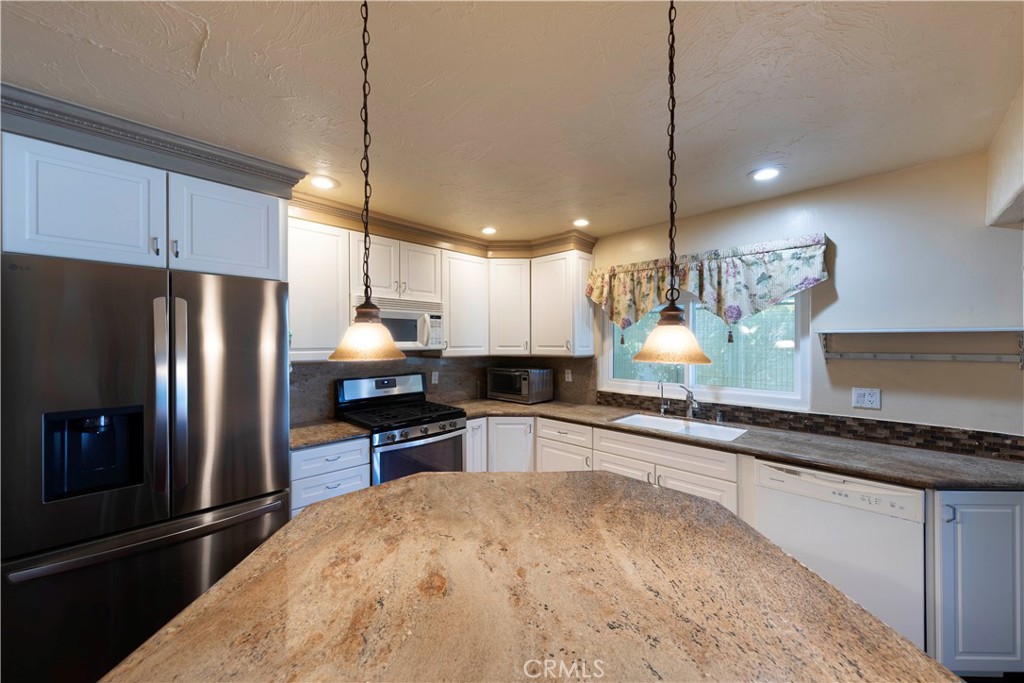 27703 ORTEGA  HWY 88, San Juan Capistrano CA 92675 - Photo 25