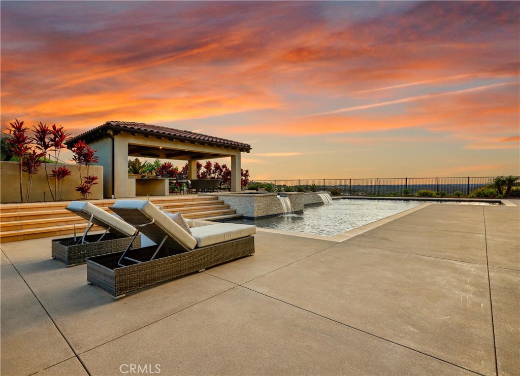 8461 Hinterland Drive