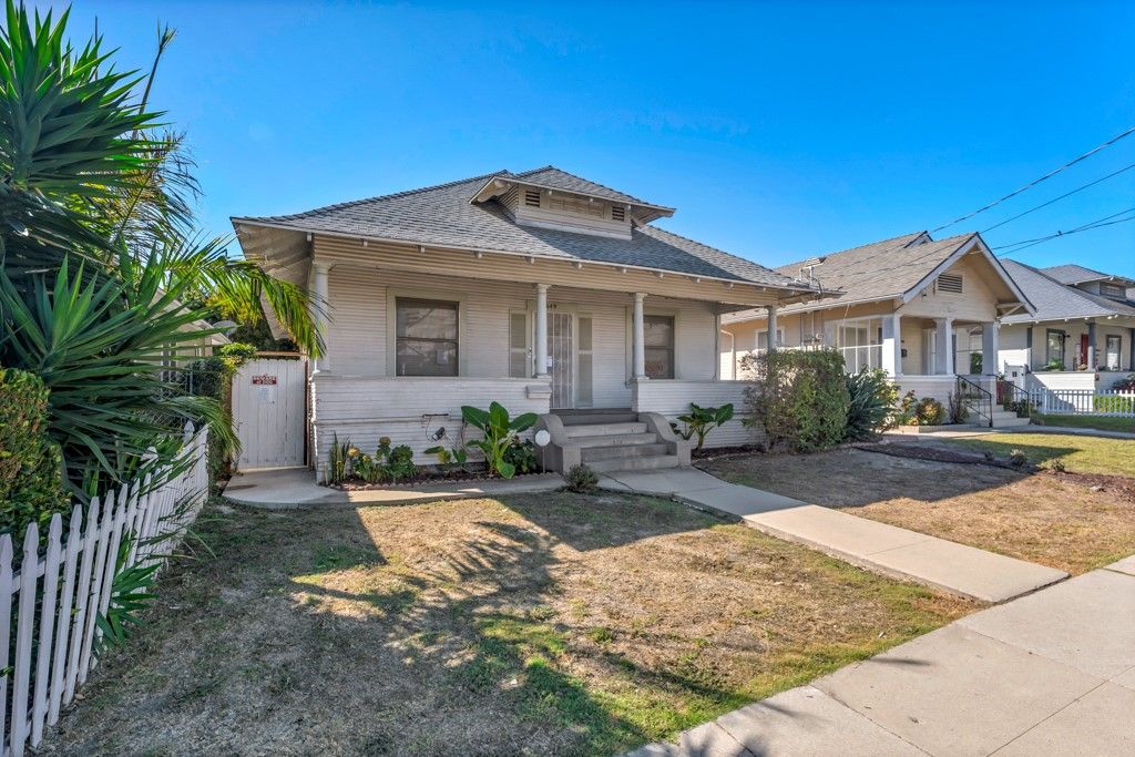 Photo of 649 W 8th Street, San Pedro, CA 90731 (MLS # SR25241812)