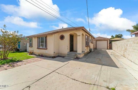 Photo of 269 Sheppard Road #1, Santa Paula, CA 93060 (MLS # V1-38642)