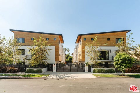 Photo of 1563 Hi Point Street, Los Angeles, CA 90035 (MLS # 26986129)