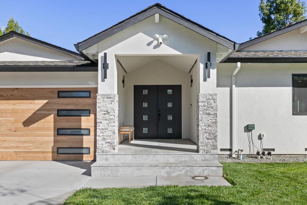 4675 Englewood Drive