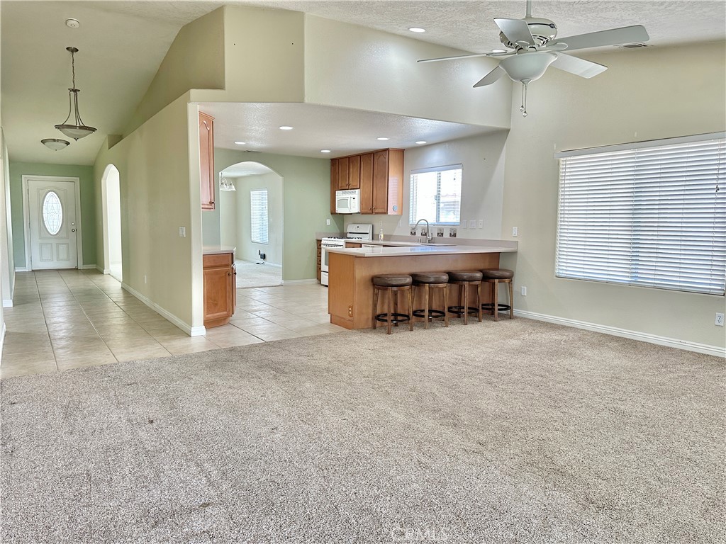 27813 Hummingbird Lane