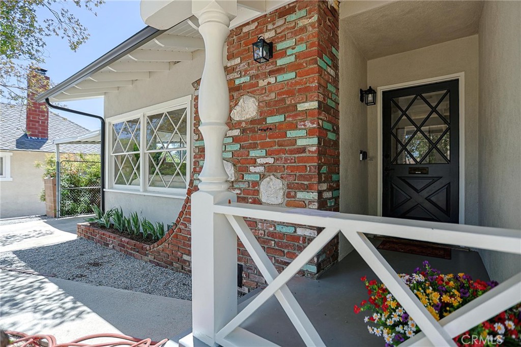 1031 Northwestern Drive