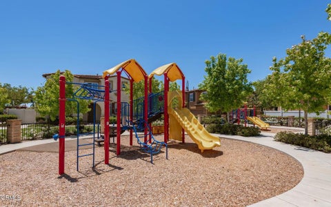 Tiny photo for 3752 Dunkirk Drive, Oxnard, CA 93035 (MLS # V1-37635)