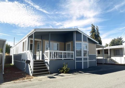 Photo of 195 Blossom Hill Road, San Jose, CA 95123 (MLS # ML82026715)