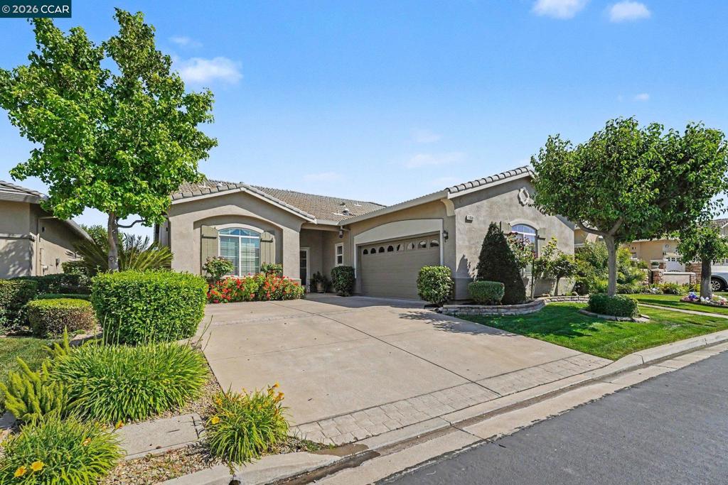 1350 McPrince Ln