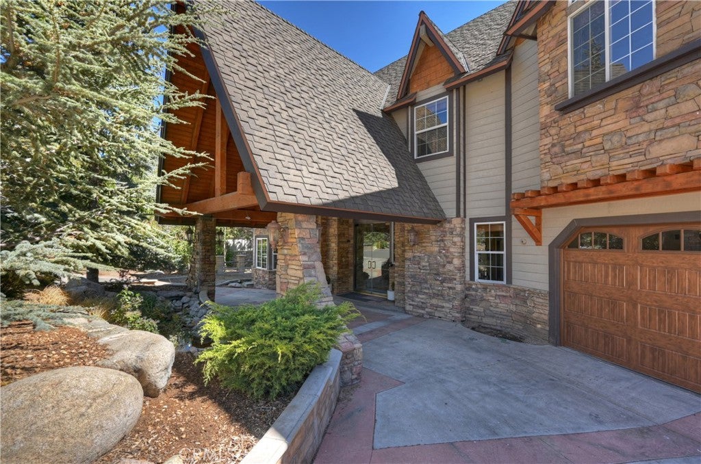 42413 Bear Loop