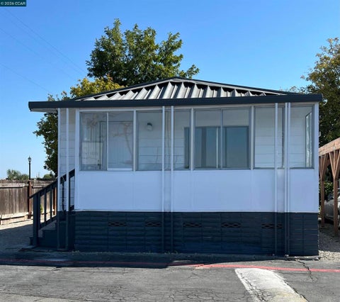Photo of 4400 Gateway Road Rd, Bethel Island, CA 94511 (MLS # 41149144)