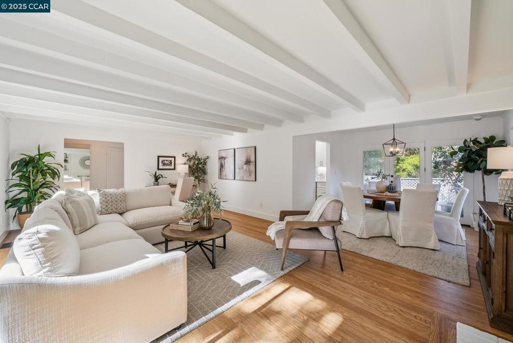 SLEEPY HOLLOW - Residential