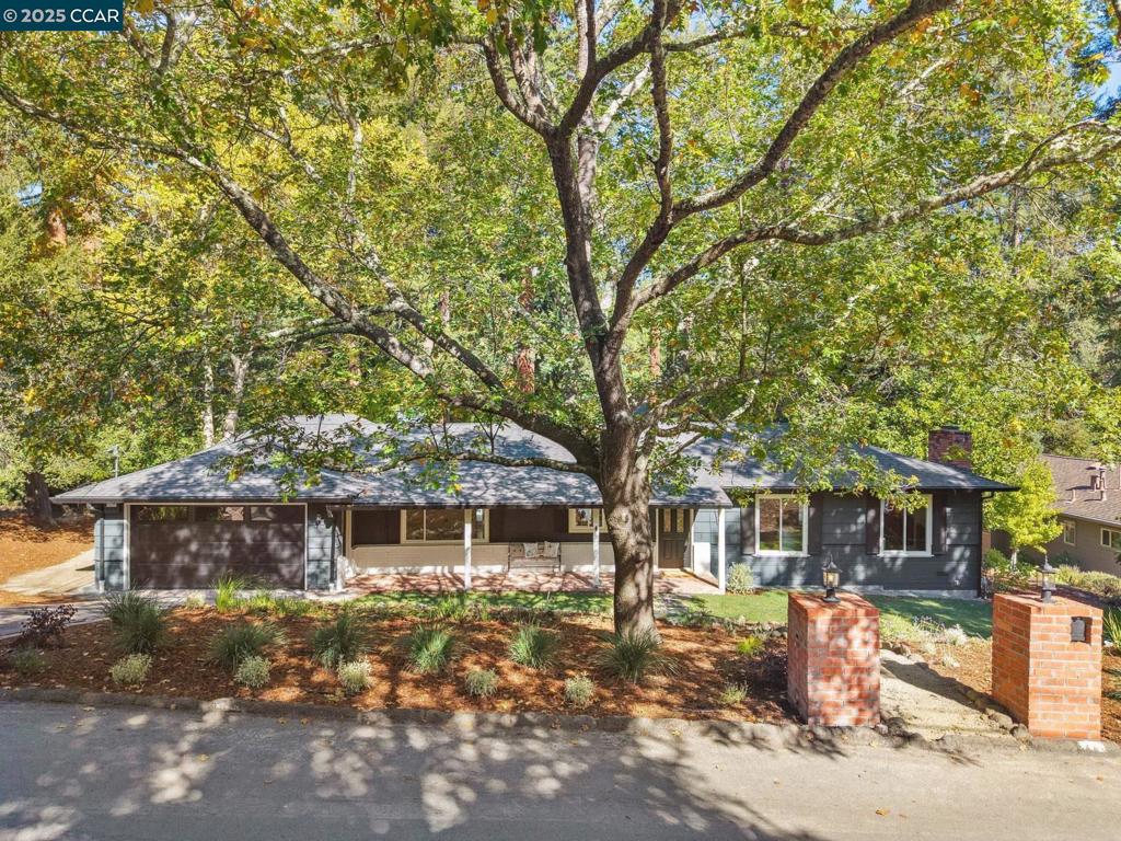 SLEEPY HOLLOW - Residential