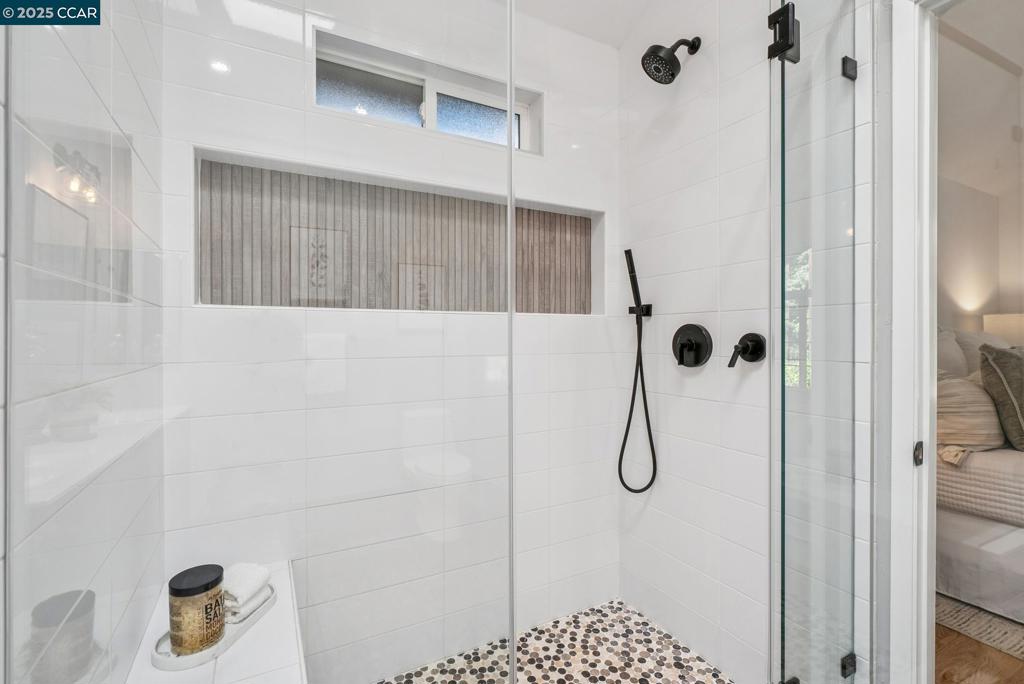 SLEEPY HOLLOW - Residential