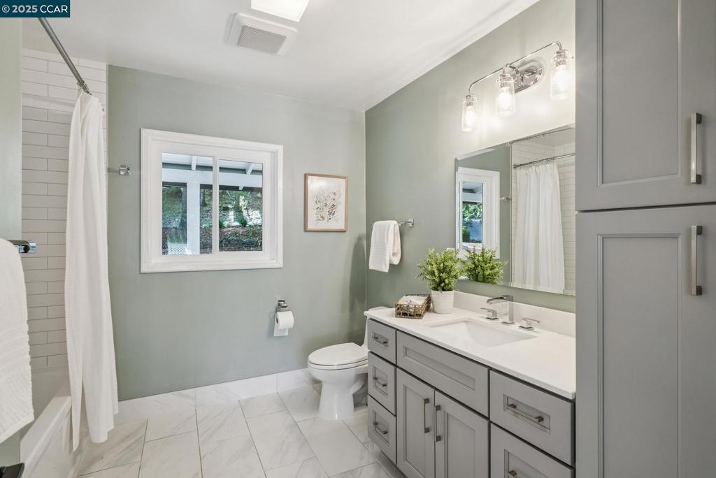 SLEEPY HOLLOW - Residential