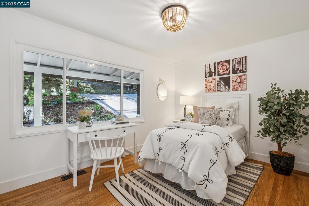 SLEEPY HOLLOW - Residential