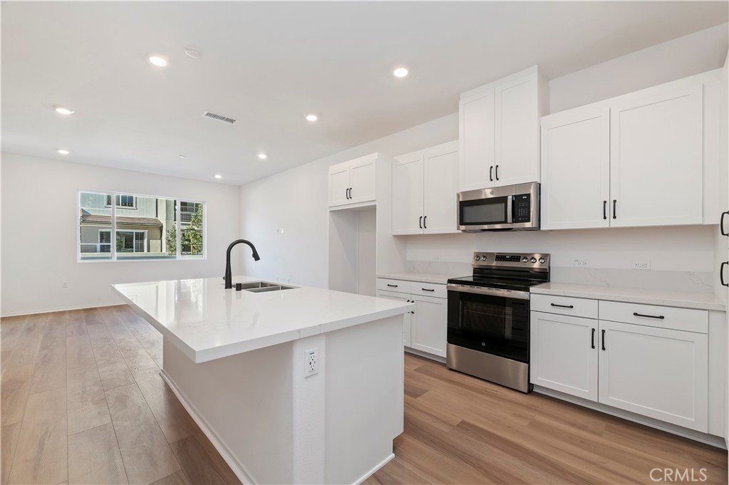 8483 Snapdragon Lane