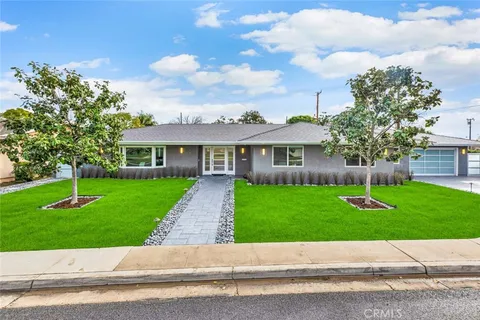 14322 Acacia Drive, Tustin, CA 92780 - MLS#: PW26000849