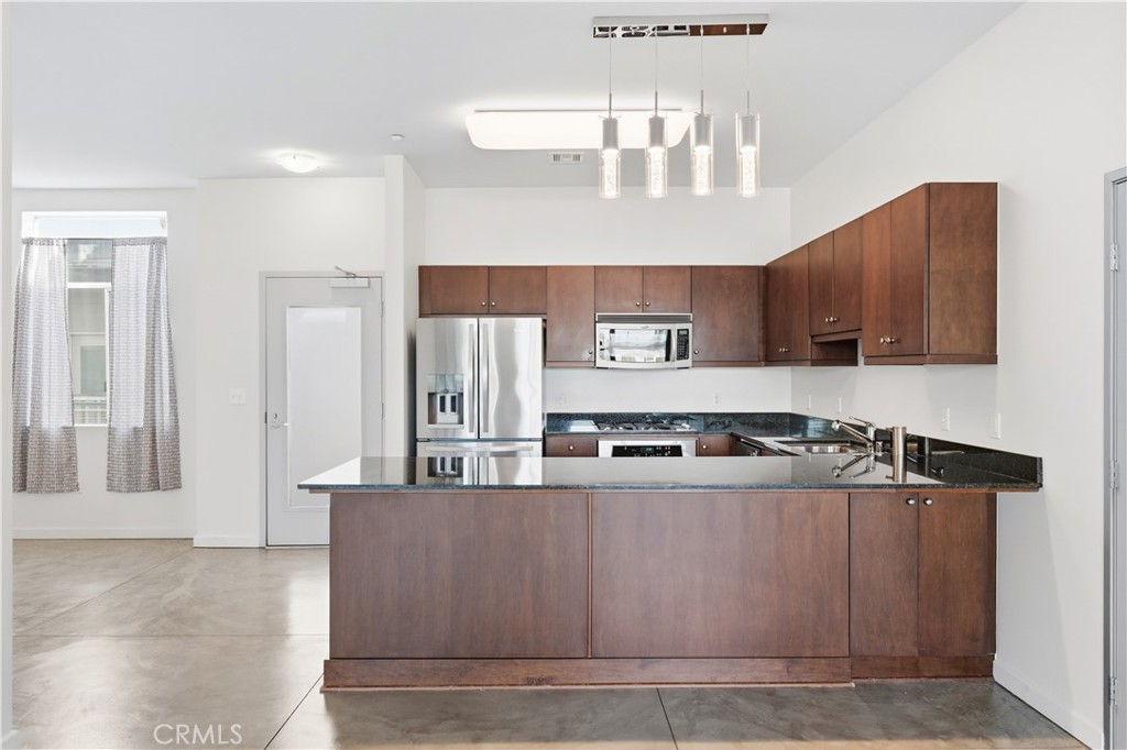 Colony District - Residential Lease