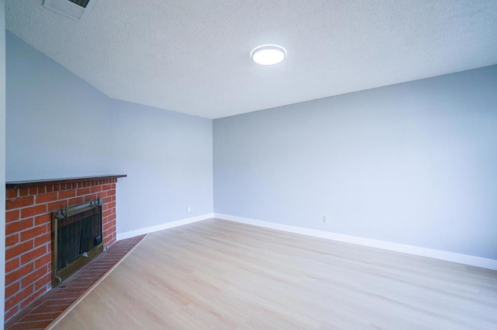822 Sunnyarbor Court