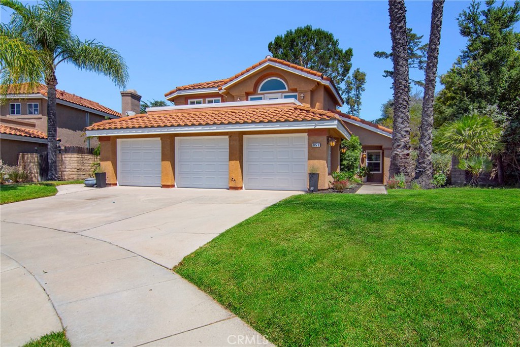 951 Firestone Circle