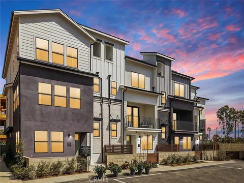 19071 Main Street Unit 105, Huntington Beach, CA 92648 - MLS#: PW25114233