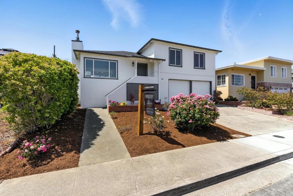 36 Clara Avenue