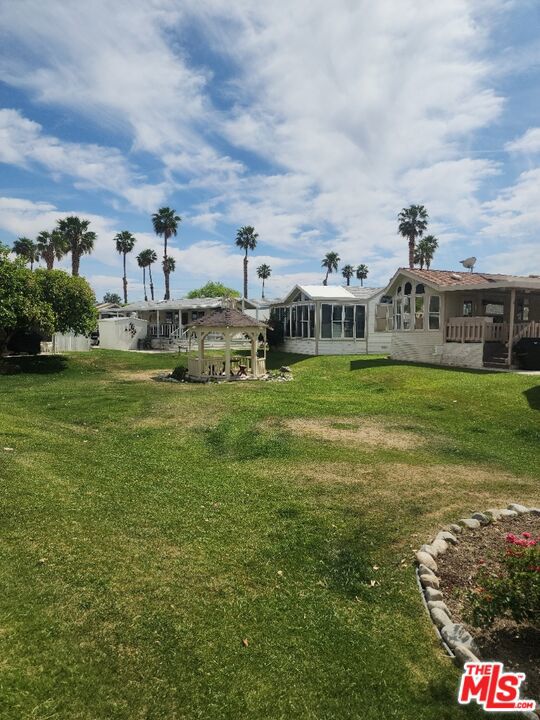 84136 Avenue 44 231