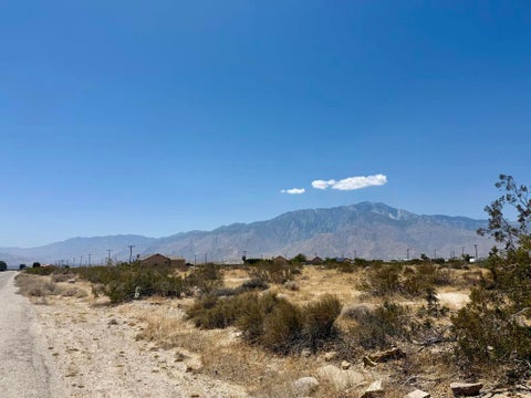 Photo of 111 Angela Drive, Desert Hot Springs, CA 92240 (MLS # 219148349DA)