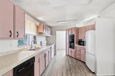 Tiny photo for 20 Via Santa Barbara, Paso Robles, CA 93446 (MLS # PI26163614)