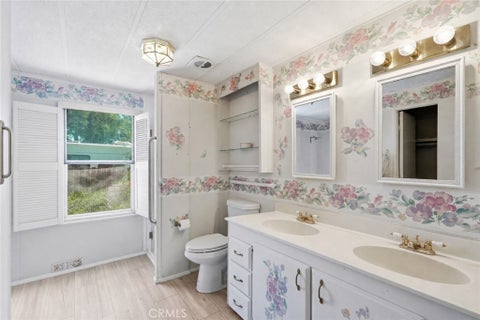 Tiny photo for 20 Via Santa Barbara, Paso Robles, CA 93446 (MLS # PI26163614)