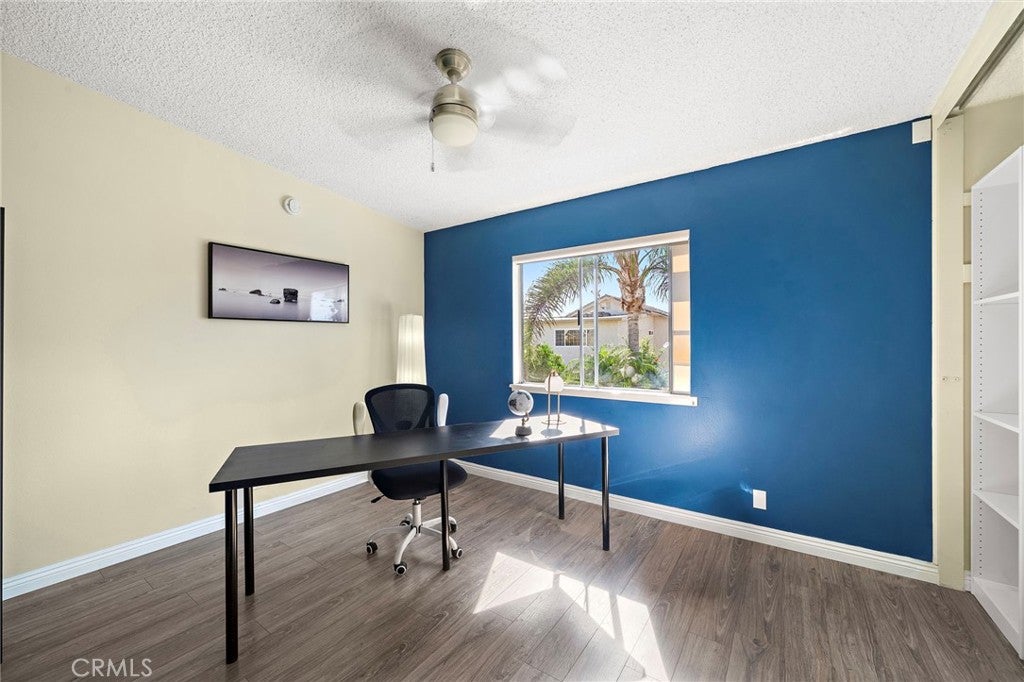 20241 Morristown, Huntington Beach CA 92646 - Photo 19