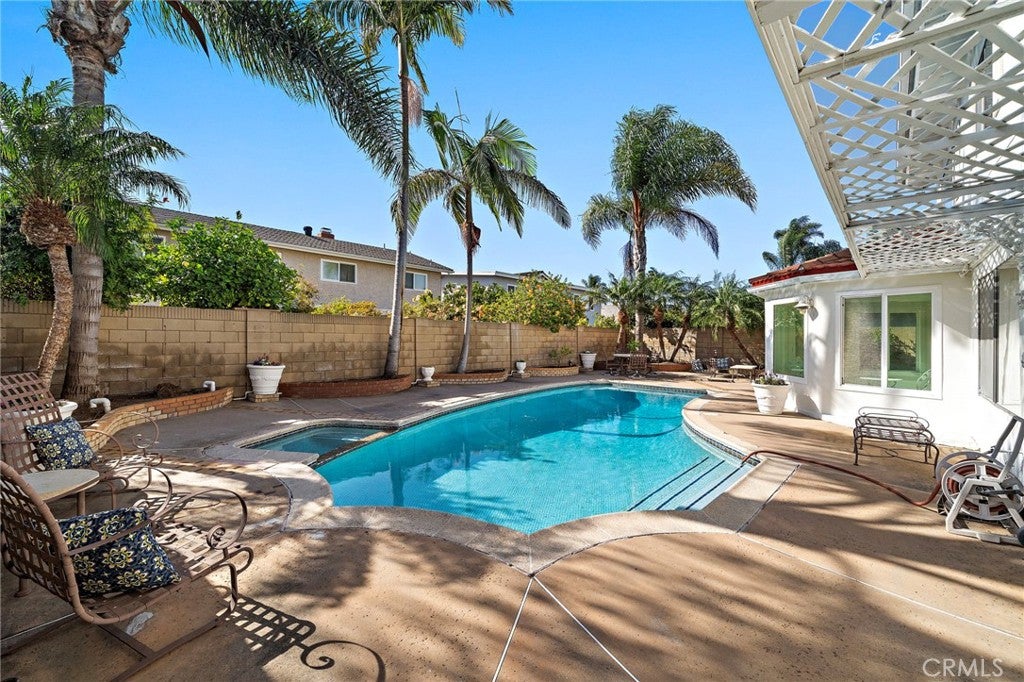 20241 Morristown, Huntington Beach CA 92646 - Photo 37