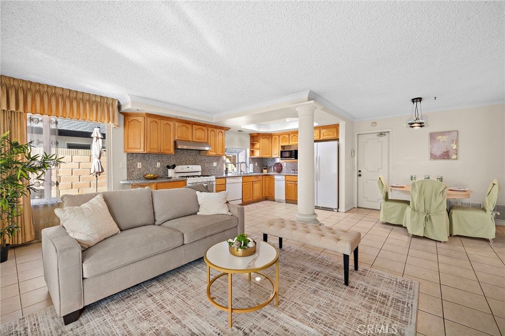 20241 Morristown, Huntington Beach CA 92646 - Photo 15