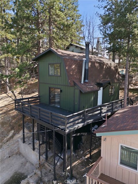 Photo of 2386 Independence Lane, Running Springs, CA 92382 (MLS # TR26060068)