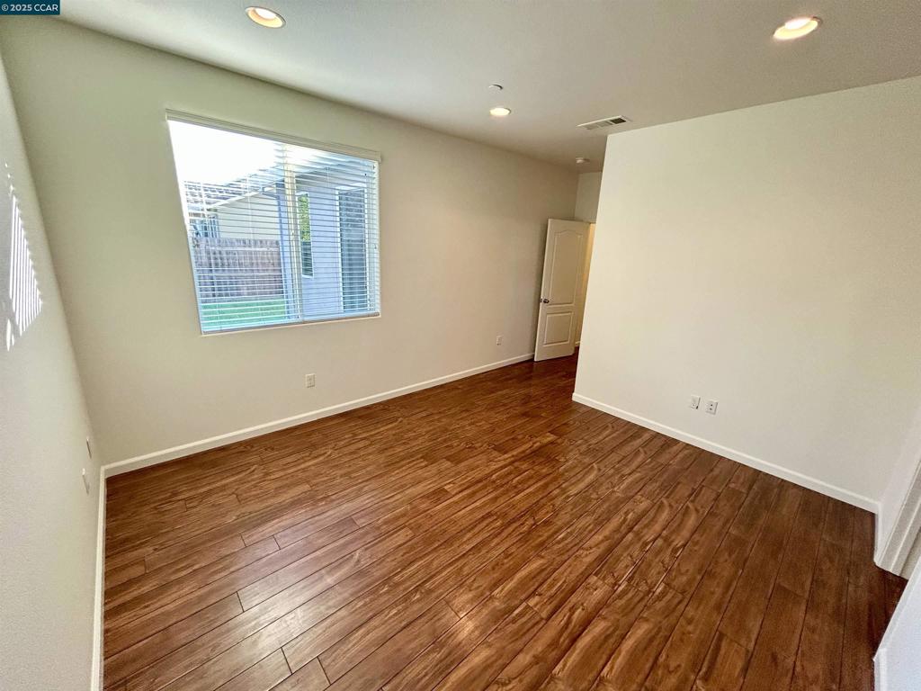 MAGNOLIAPK - Residential Lease