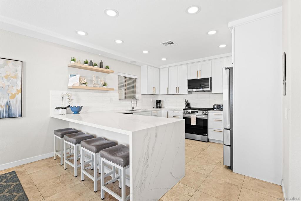 Mission Beach - Residential
