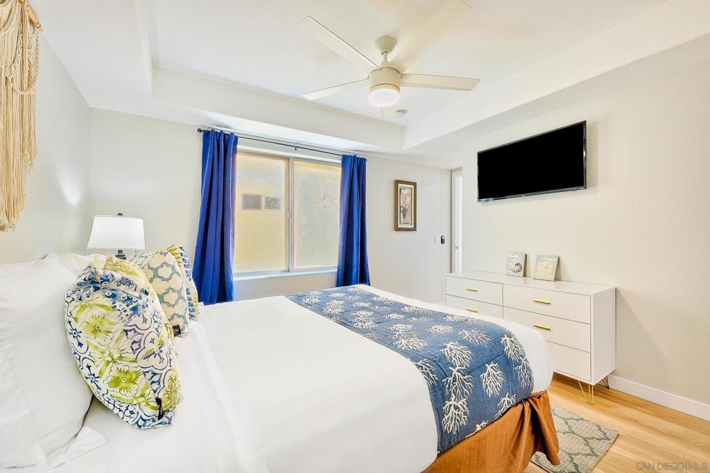 Mission Beach - Residential