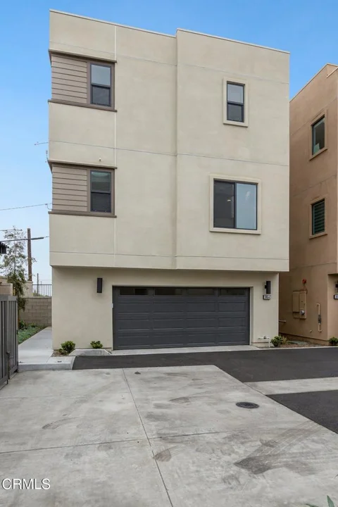 1054 Canal Street, Oxnard, CA 93035 - MLS#: V1-38487