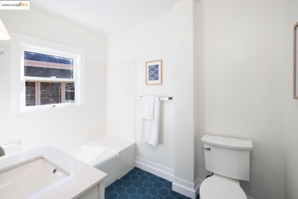 NORTH BERKELEY - Residential