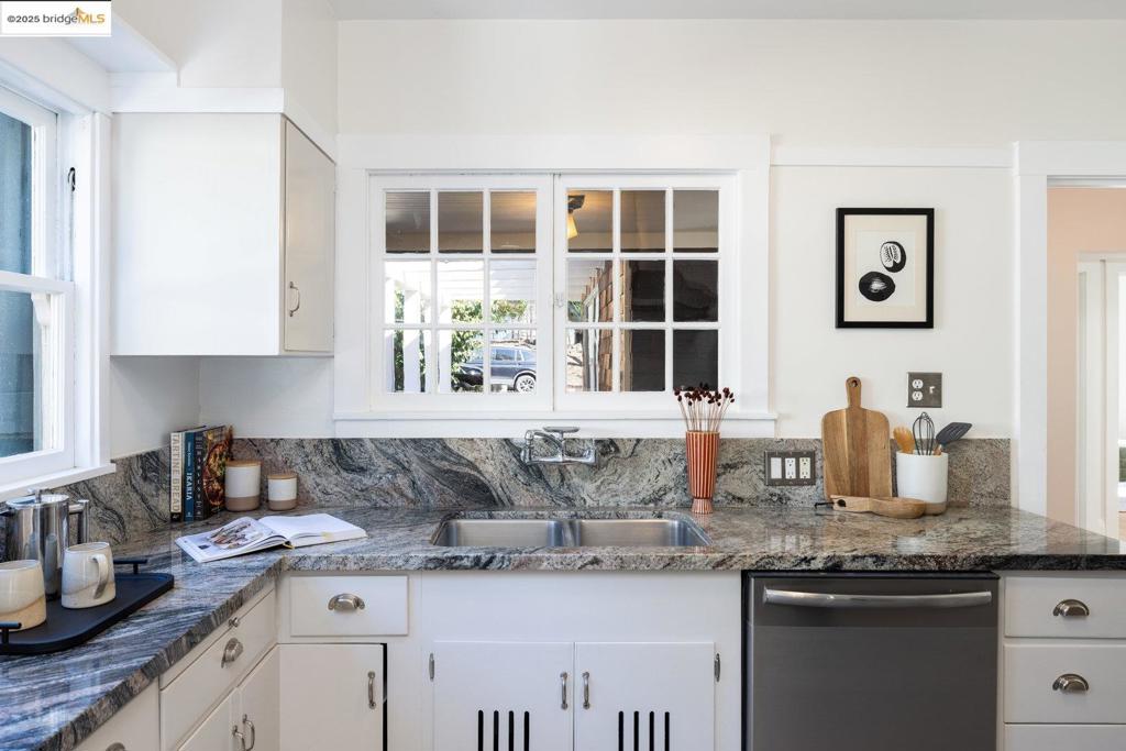 NORTH BERKELEY - Residential