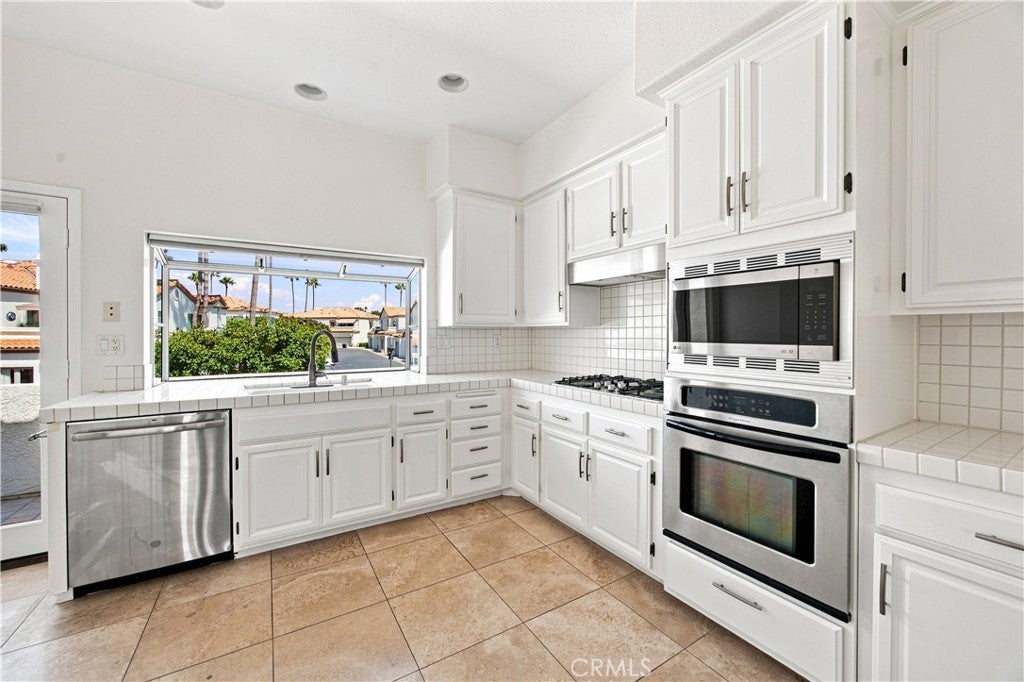 17 Grand Master Court, Dana Point CA 92629 - Photo 11