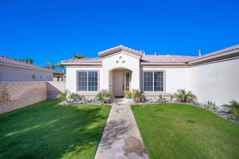 Photo of 43569 Parkway Esplanade E, La Quinta, CA 92253 (MLS # 219150970DA)