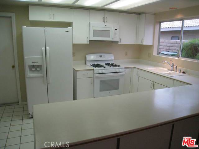 Shadow Crest - Residential