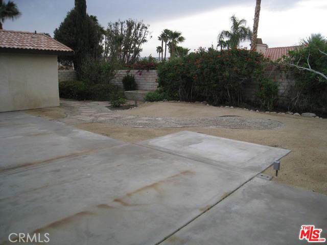 Shadow Crest - Residential