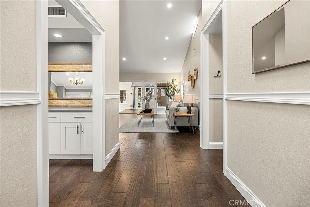 2519 Regency Circle