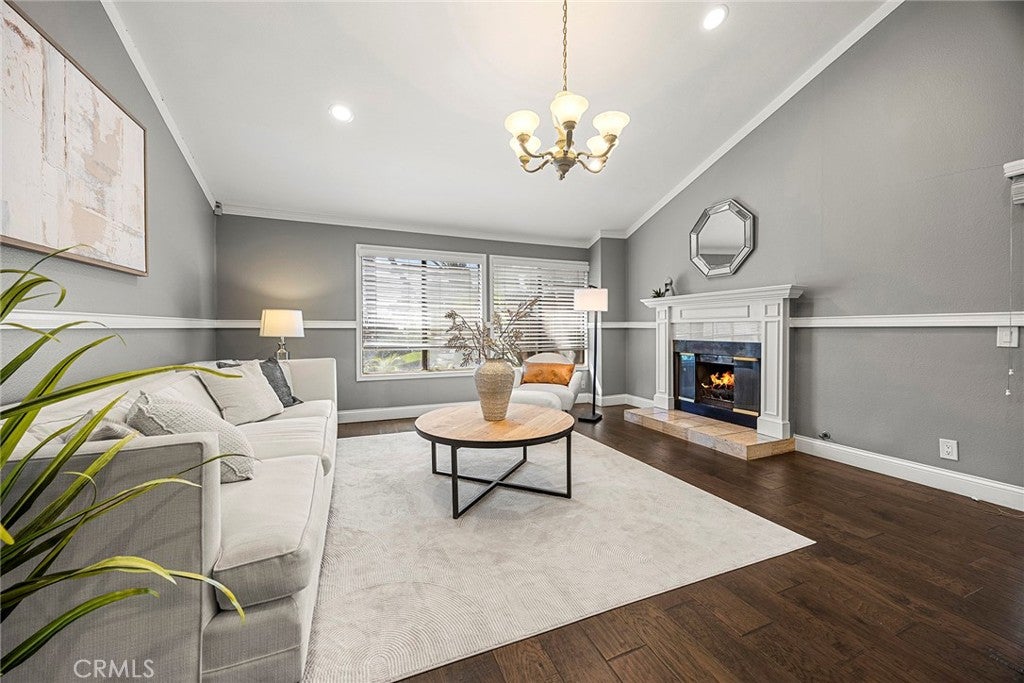 2519 Regency Circle