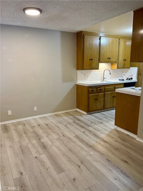 545 Chestnut 203 Long Beach CA 90802